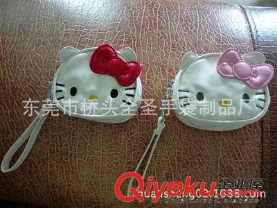 匠心定制 白色皮料Hello Kitty超小款手拿化妝包，零錢(qián)包的時(shí)尚宣言